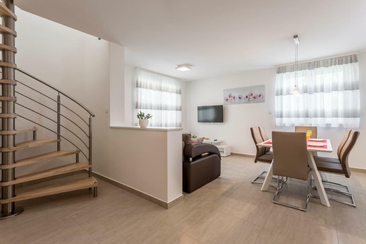 Apartments Villa 19 Podstrana Dış mekan fotoğraf